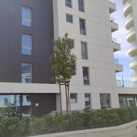 شقة Aperto Centrum Pietro 7 غدينيا